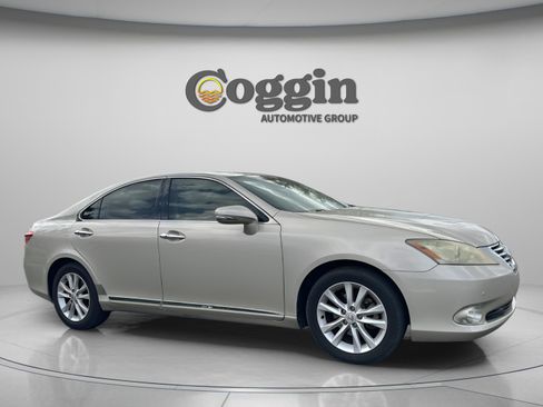 Used 2010 Lexus ES 350 image 8