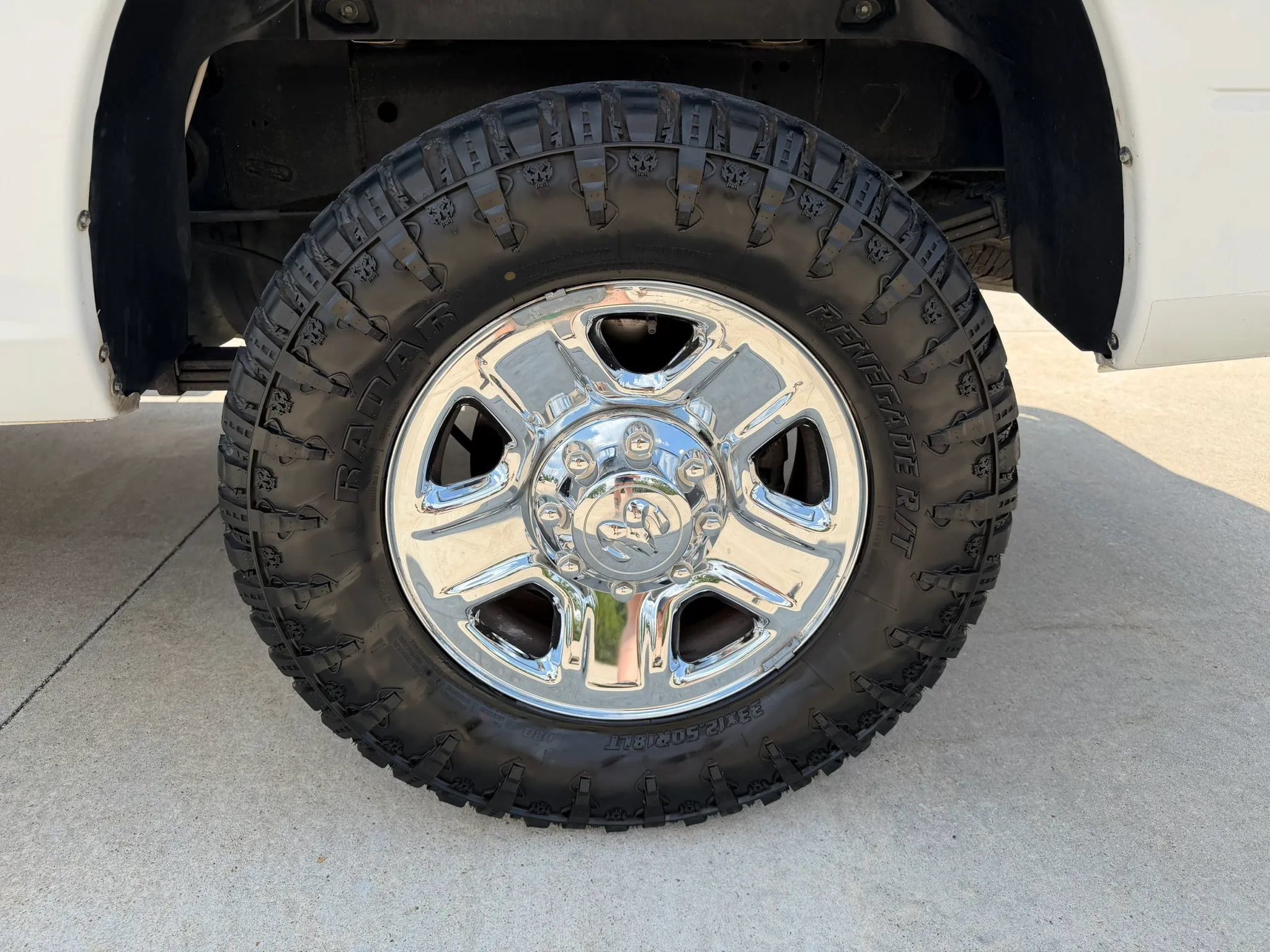 Used 2018 RAM 3500 Tradesman w/ Chrome Appearance Group AWD/4WD image 74