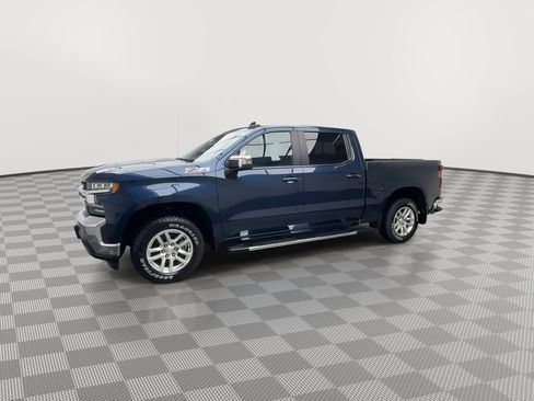 Used 2019 Chevrolet Silverado 1500 LT w/ All-Star Edition image 36