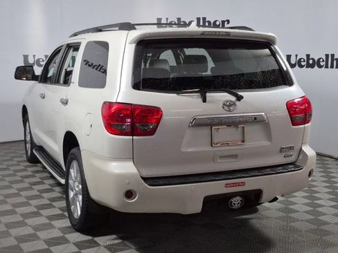 Used 2017 Toyota Sequoia Platinum AWD/4WD image 5