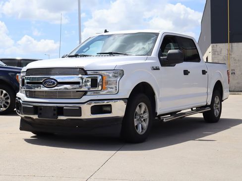 Used 2019 Ford F150 XLT RWD image 2