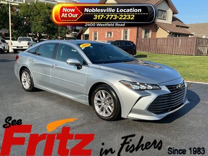 Used 2019 Toyota Avalon XLE w/ Moonroof Package