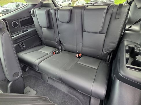 New 2026 Subaru Ascent Limited AWD/4WD image 17