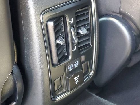 Used 2021 Jeep Grand Cherokee Limited w/ Quick Order Package 28K 80th AWD/4WD image 33