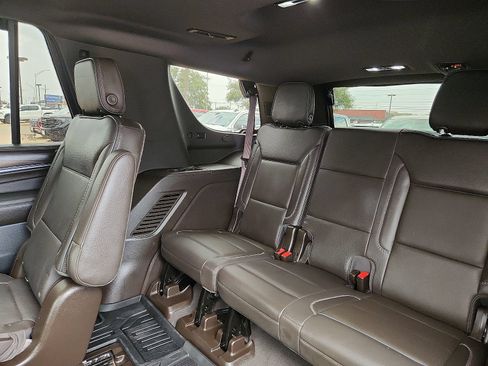 Used 2021 GMC Yukon Denali AWD/4WD image 11