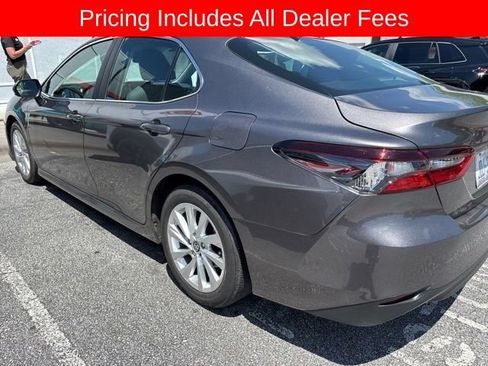 Used 2023 Toyota Camry LE FWD image 9