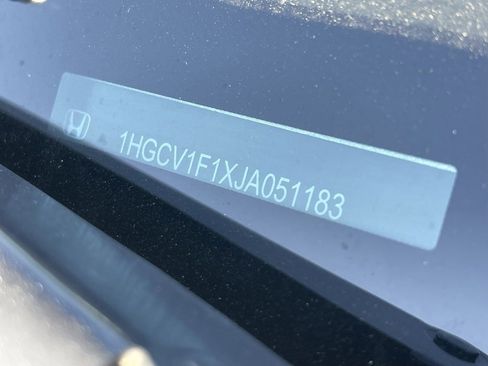 Used 2018 Honda Accord LX image 5