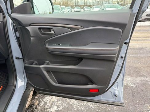 Certified 2024 Honda Passport TrailSport image 27