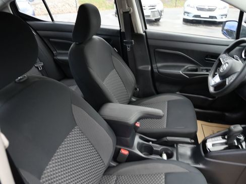Used 2020 Nissan Versa S image 27