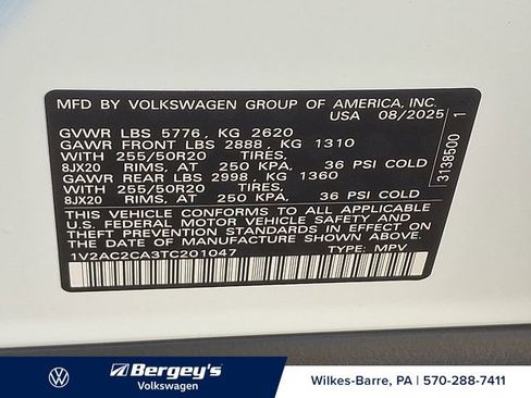 New 2026 Volkswagen Atlas Cross Sport SEL R-Line image 19