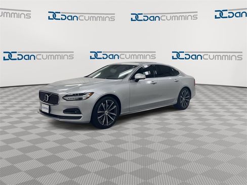 Used 2021 Volvo S90 T6 Momentum image 6