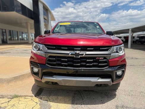 Used 2021 Chevrolet Colorado Z71 w/ Safety Package RWD image 2
