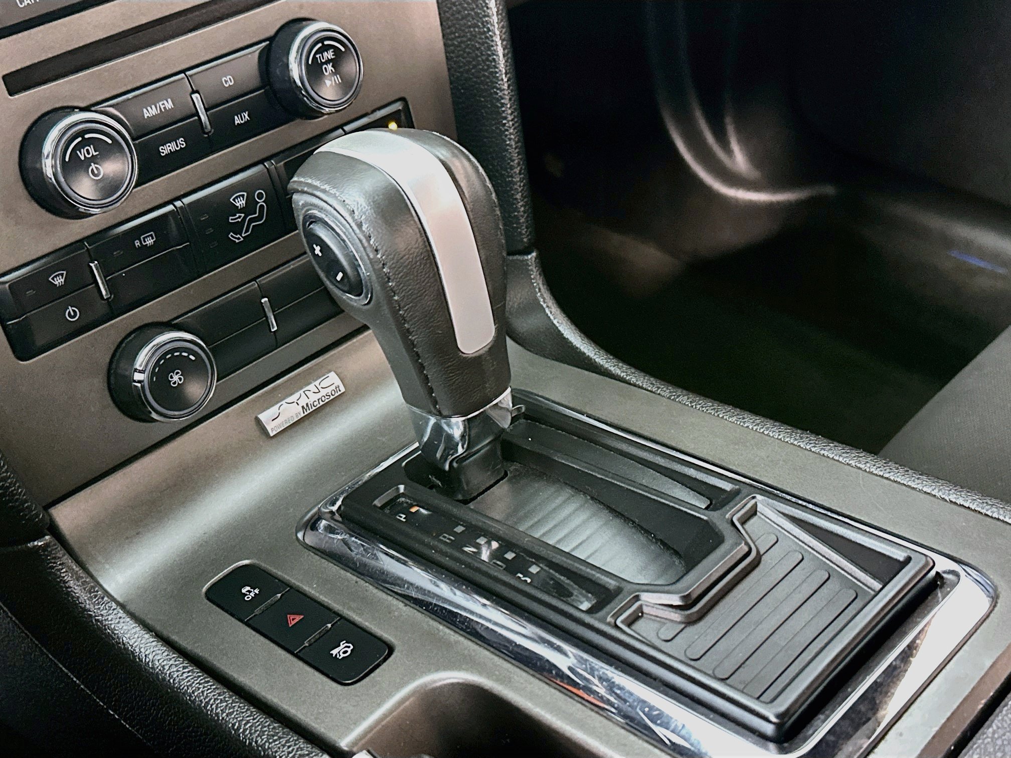 Used 2013 Ford Mustang Coupe RWD image 15