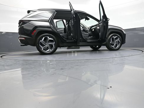 Certified 2024 Hyundai Tucson Limited AWD/4WD image 48