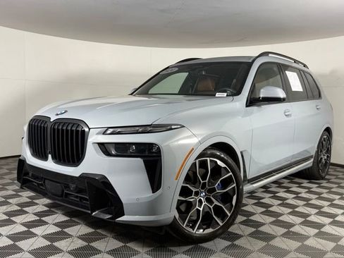 Used 2024 BMW X7 xDrive40i w/ Executive Package AWD/4WD image 1