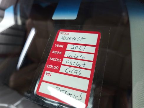 Used 2021 Subaru Outback Touring w/ Popular Package #2 image 35