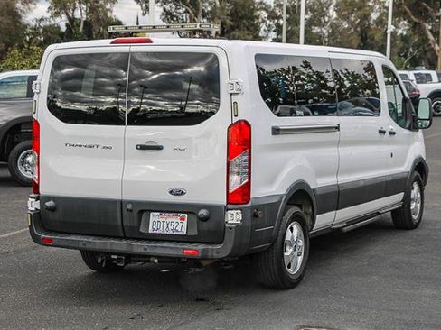 Used 2018 Ford Transit 350 XLT image 4