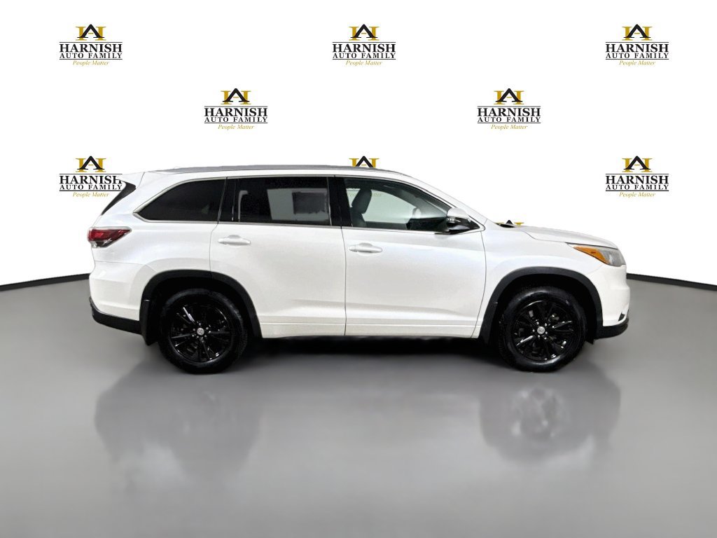 Used 2015 Toyota Highlander XLE AWD/4WD image 8