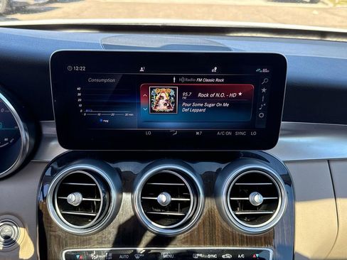 Used 2021 Mercedes-Benz C 300 Sedan w/ Premium Package image 27