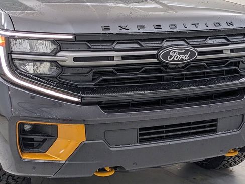 New 2026 Ford Expedition Tremor image 44
