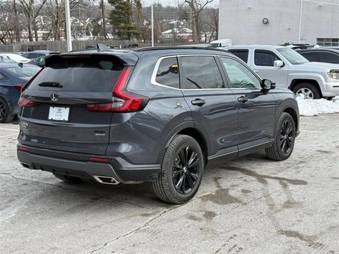 Used 2024 Honda CR-V Sport Touring image 3