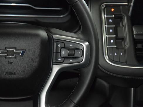 Used 2023 Chevrolet Tahoe Z71 w/ Luxury Package AWD/4WD image 38