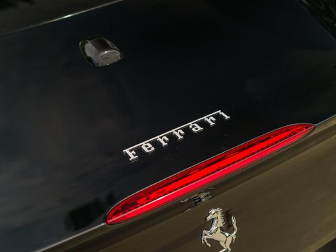 Used 2019 Ferrari Portofino RWD image 80
