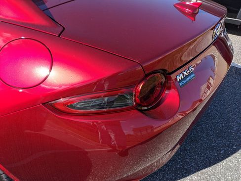 Used 2020 MAZDA MX-5 Miata RF Grand Touring image 21