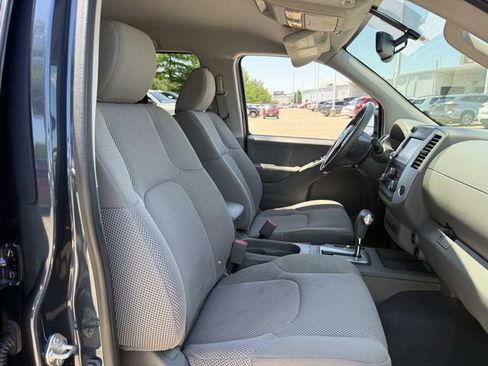 Used 2019 Nissan Frontier SV w/ Value Truck Package RWD image 27