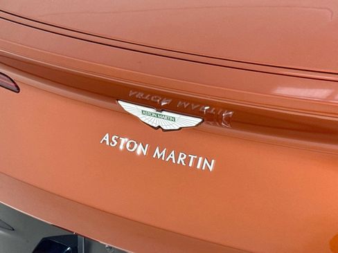 Used 2019 Aston Martin DB11 Volante RWD image 34