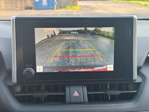 Certified 2025 Toyota RAV4 XLE AWD/4WD image 29