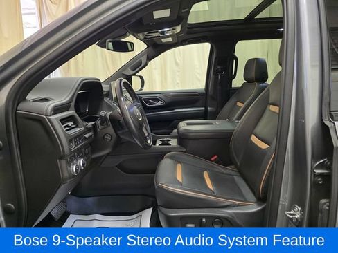 Used 2022 GMC Yukon XL AT4 w/ Technology Package AWD/4WD image 15