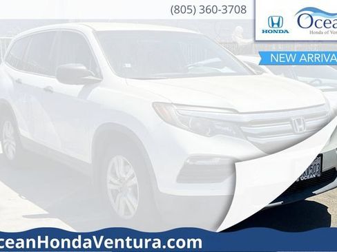 Used 2018 Honda Pilot LX image 1