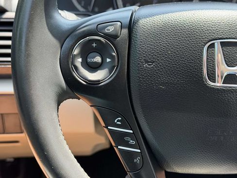 Used 2015 Honda Accord EX-L image 21
