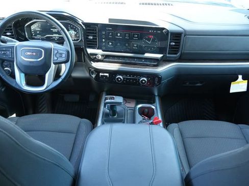 Used 2024 GMC Sierra 1500 Elevation w/ Preferred Package AWD/4WD image 12