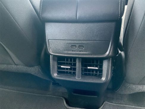 Used 2025 GMC Terrain Elevation image 28