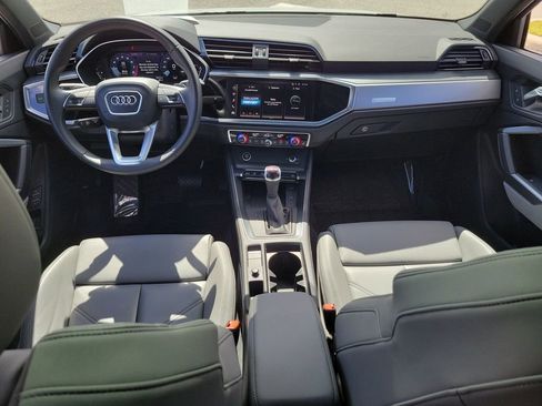 Certified 2025 Audi Q3 2.0T Premium w/ Convenience Package image 23
