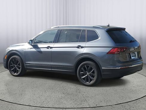 Used 2024 Volkswagen Tiguan SE image 7
