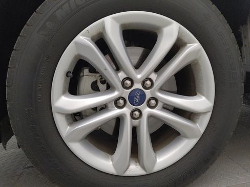Used 2019 Ford Edge SEL w/ Equipment Group 201A FWD image 31