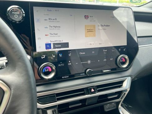 Certified 2025 Lexus RX 350h AWD/4WD image 15