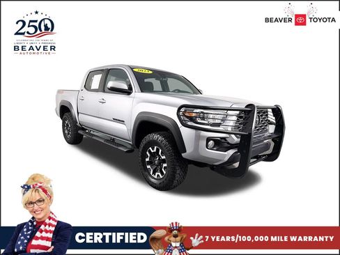 Used 2023 Toyota Tacoma TRD Off-Road AWD/4WD image 1