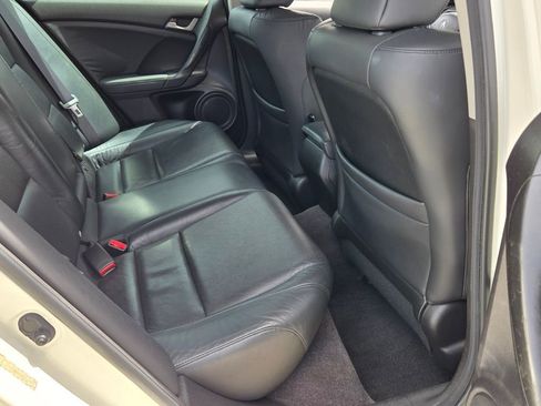 Used 2010 Acura TSX Sedan image 15