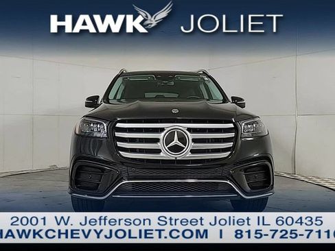 Used 2026 Mercedes-Benz GLS 450 4MATIC image 9