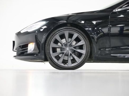 Used 2021 Tesla Model S Long Range Plus AWD/4WD image 11