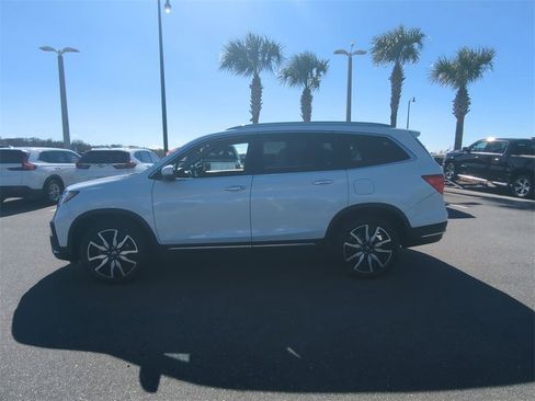 Used 2020 Honda Pilot Touring image 7