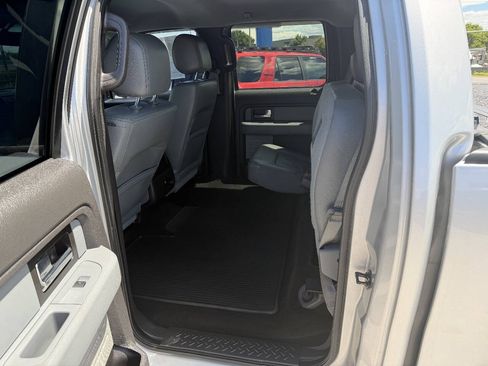 Used 2014 Ford F150 XLT w/ Equipment Group 302A Luxury AWD/4WD image 21