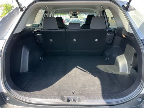 Used 2020 Toyota RAV4 XLE image 43