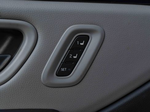 Used 2024 Honda Pilot EX-L image 39