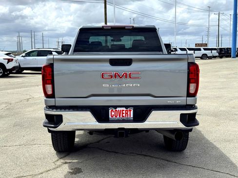Used 2024 GMC Sierra 3500 SLE w/ SLE Value Package AWD/4WD image 8