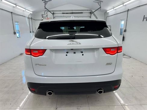 Used 2017 Jaguar F-PACE R-Sport AWD/4WD image 6